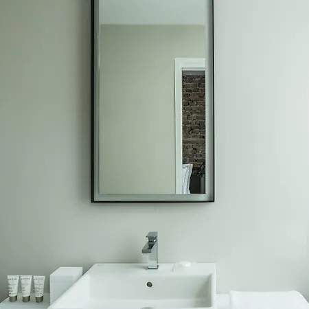 Louvre-lens - Esprit De France 4*