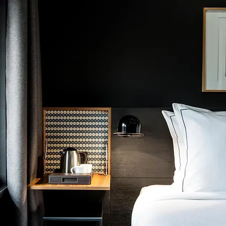 Hotel Louvre-lens - Esprit De France 4*