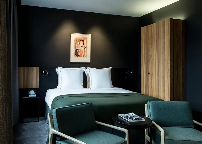 Hotel Louvre-lens - Esprit De France 4*
