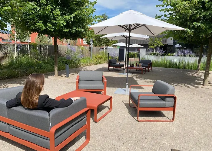 Hotel Louvre-lens - Esprit De France 4*