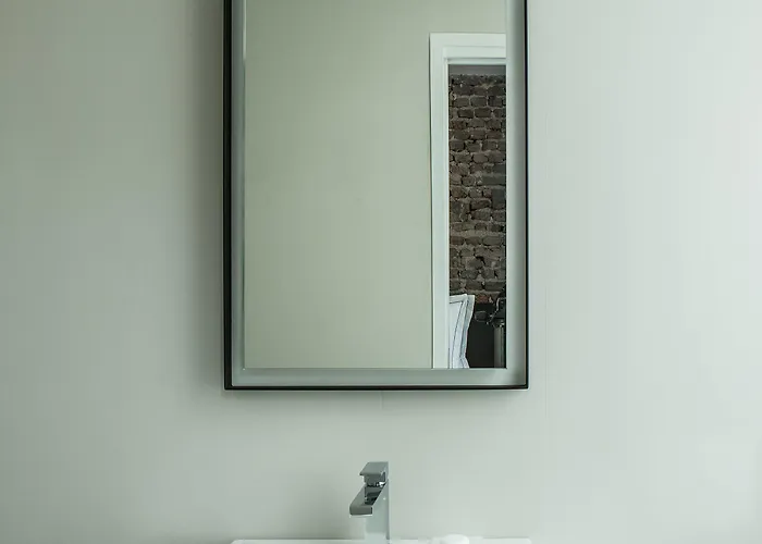 Louvre-lens - Esprit De France 4*