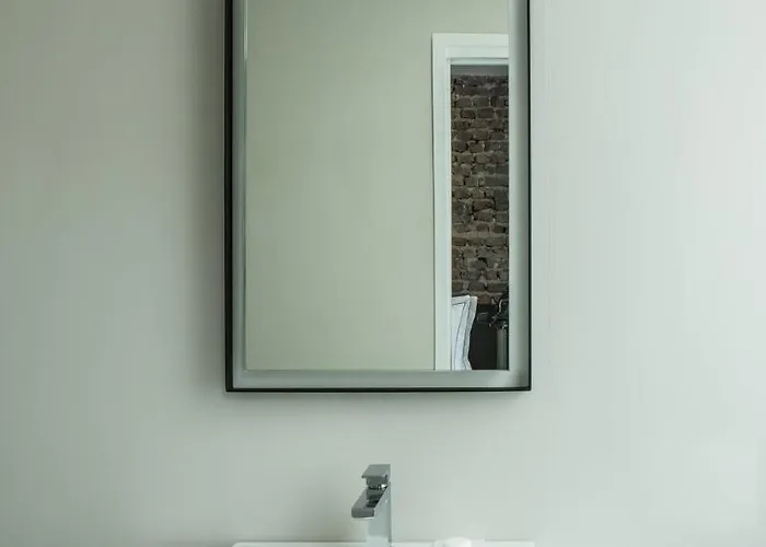 Louvre-lens - Esprit De France Hotel Lens